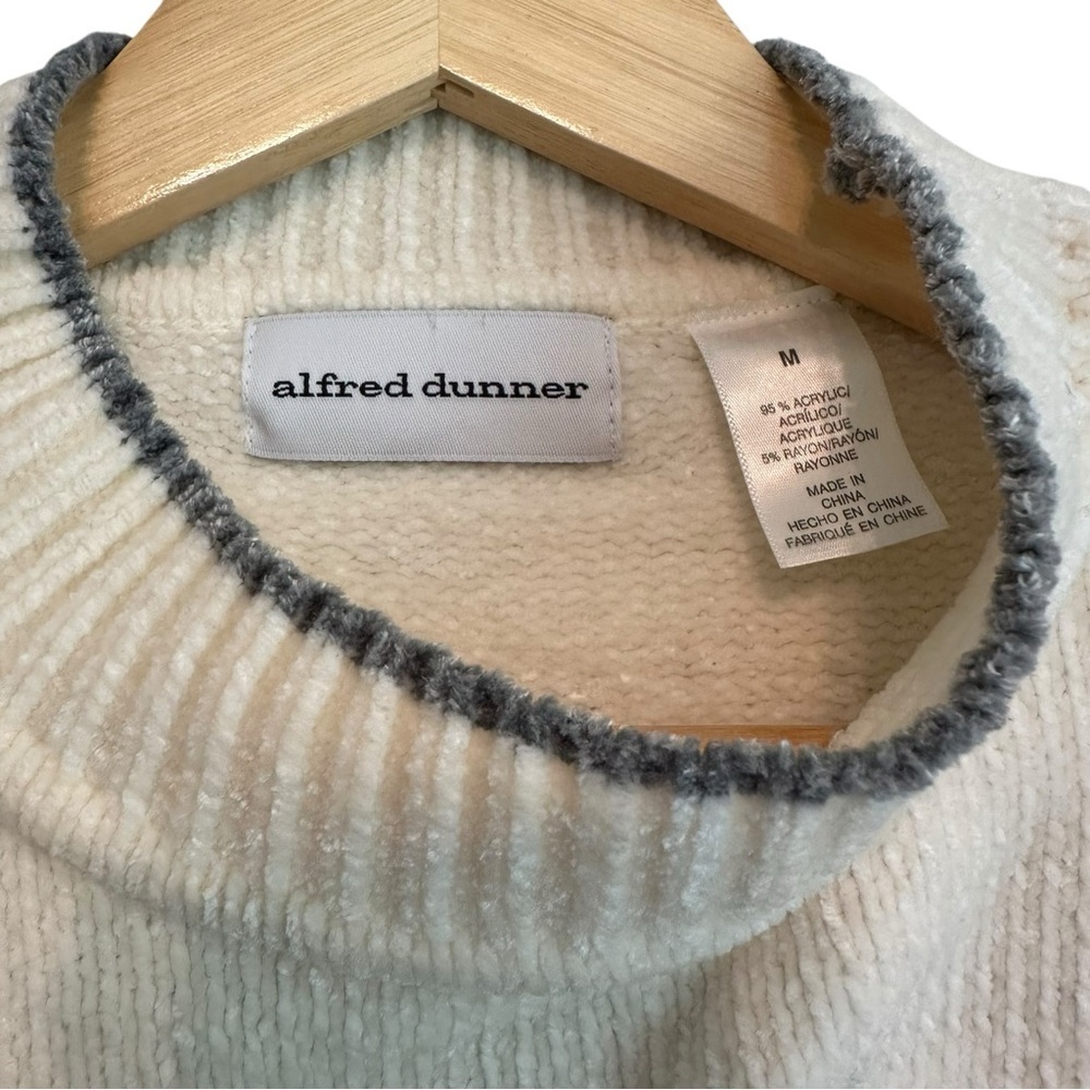 Women's Medium Tight Knit Striped Comfy Casual Boxy Crewneck Preppy Sweater - Picture 2 of 4